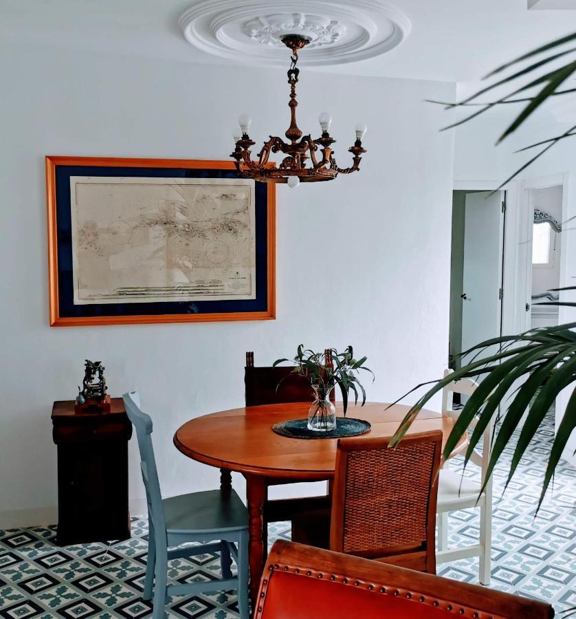 Aba Dali Apartment โกนิล เด ลาฟรอนเตรา ภายนอก รูปภาพ