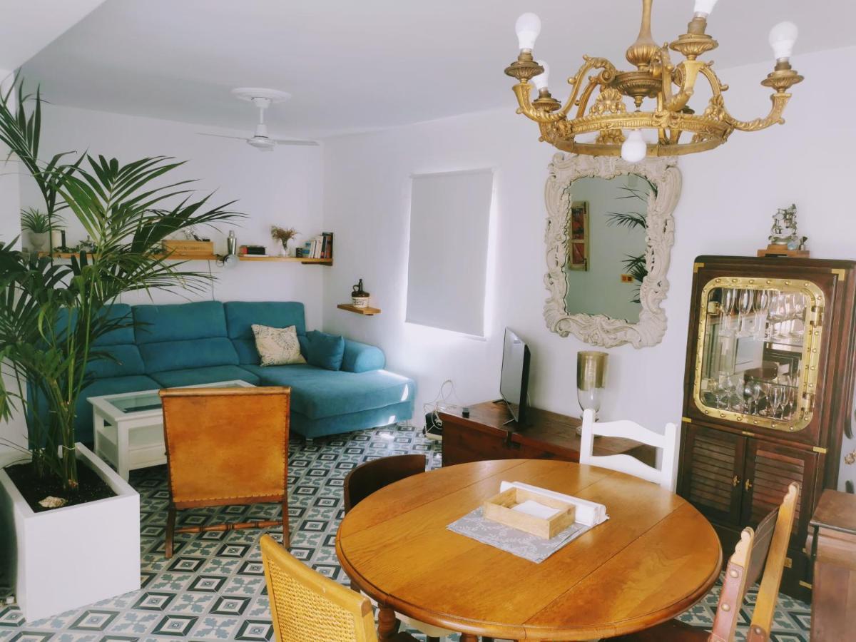 Aba Dali Apartment โกนิล เด ลาฟรอนเตรา ภายนอก รูปภาพ