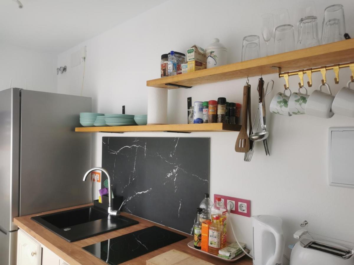 Aba Dali Apartment โกนิล เด ลาฟรอนเตรา ภายนอก รูปภาพ