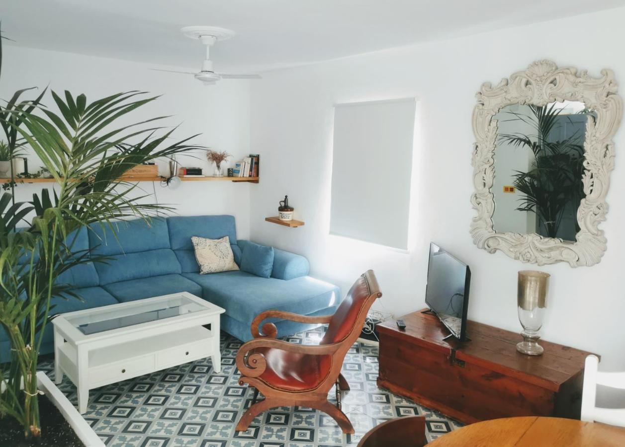 Aba Dali Apartment โกนิล เด ลาฟรอนเตรา ภายนอก รูปภาพ