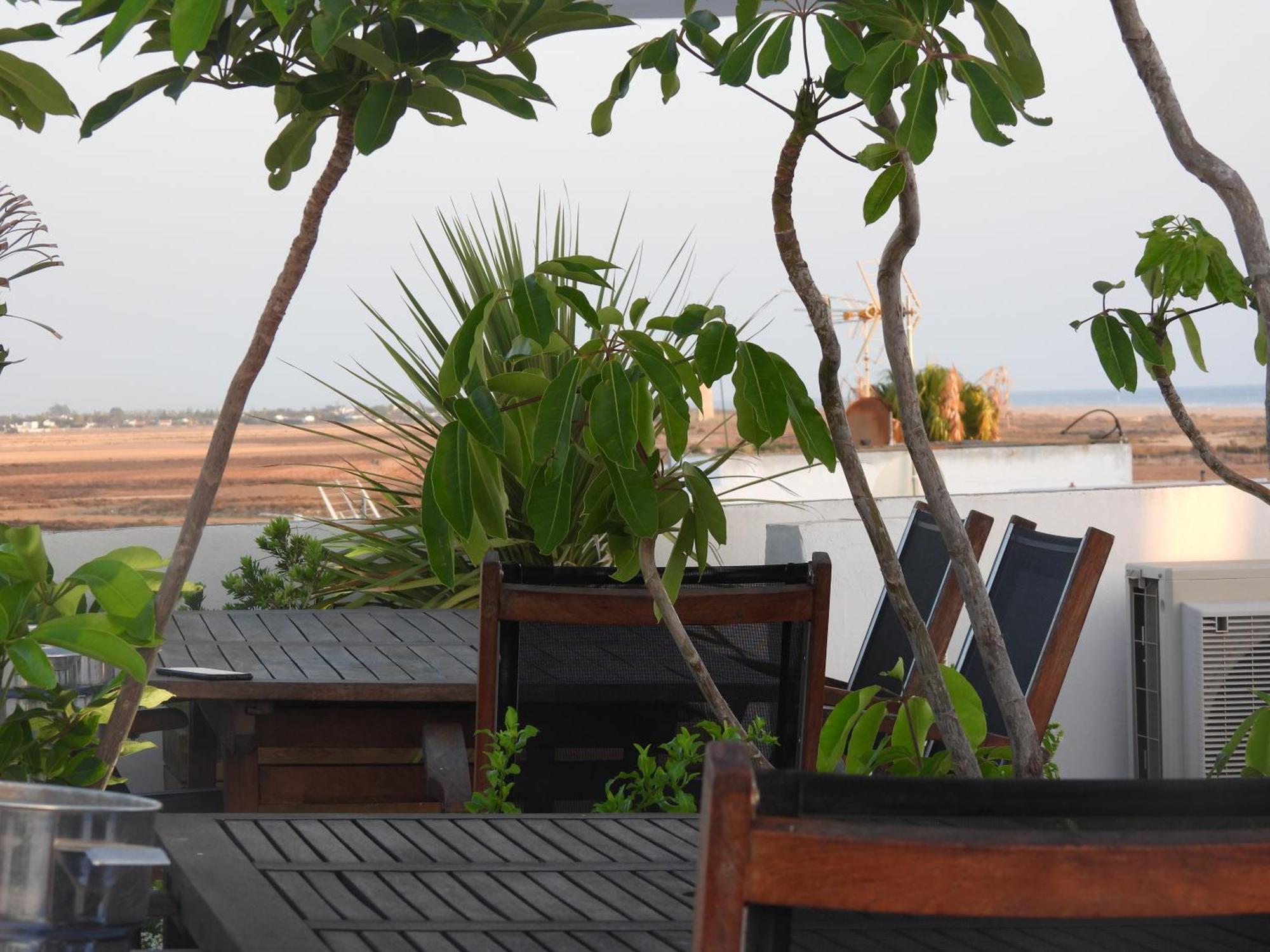 Aba Dali Apartment โกนิล เด ลาฟรอนเตรา ภายนอก รูปภาพ